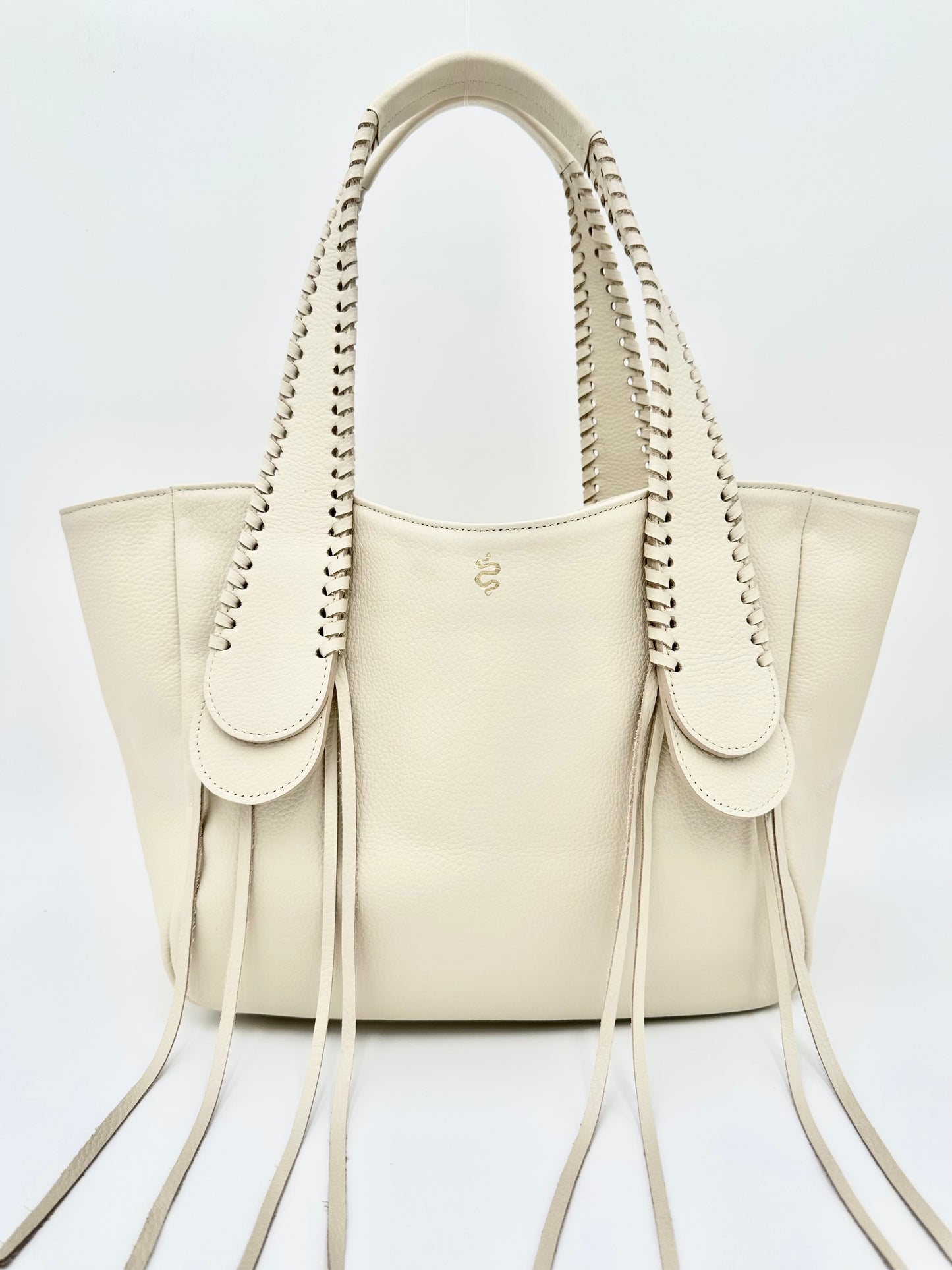 The Talitha Champagne