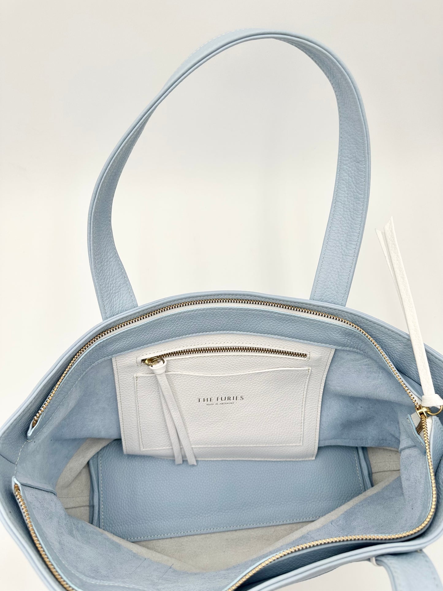 Large Carolyn Tote - Sky Blue with Snow Base