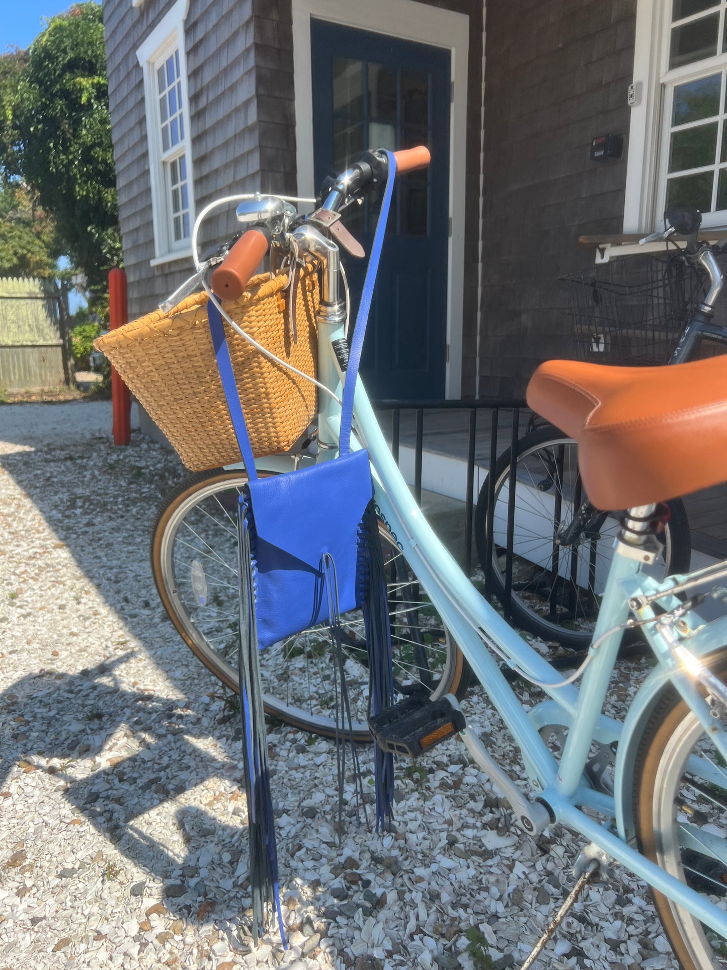 Loulou in Electric Blue