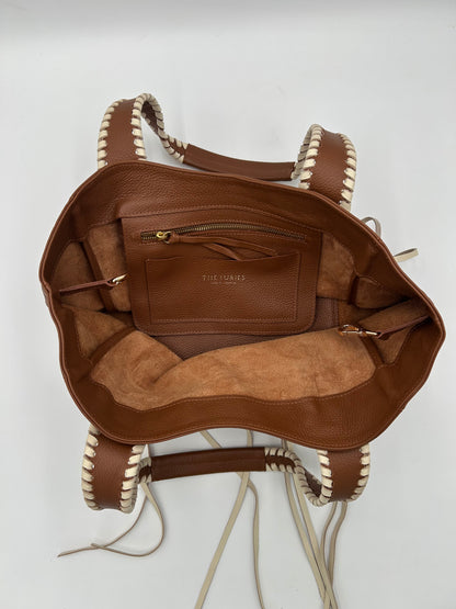 Talitha in Cognac with Champagne Lacing