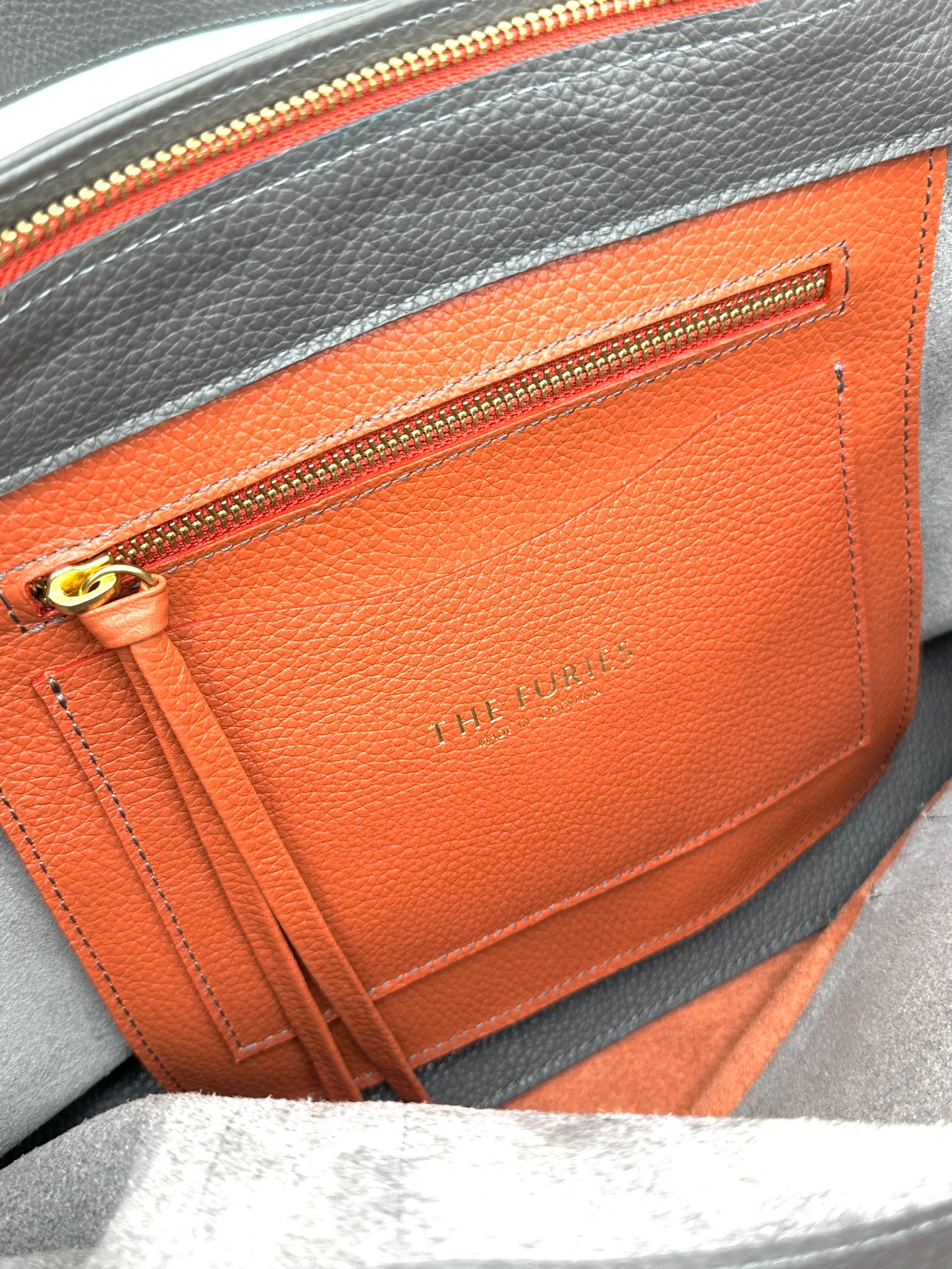 Large Carolyn Tote in Anthracite with Winter Orange Base
