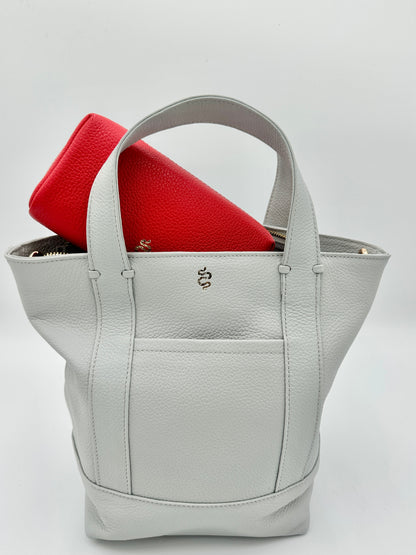 Small Carolyn Tote in Grey Clouds