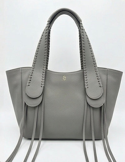 Talitha in Anthracite