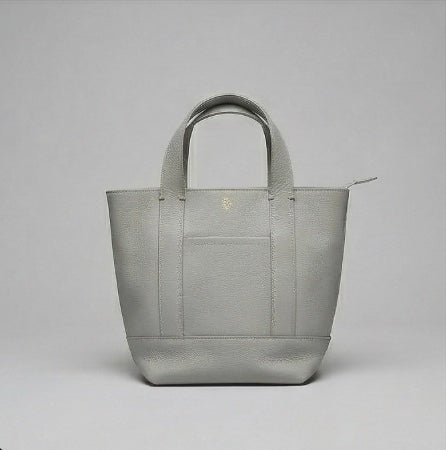 Small Carolyn Tote in Grey Clouds