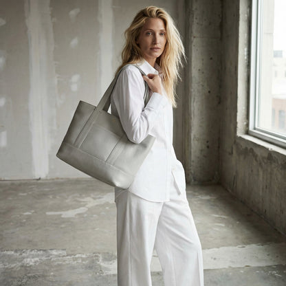 Large Carolyn Tote in Grey Clouds