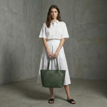 Large Carolyn Tote in Holly Green